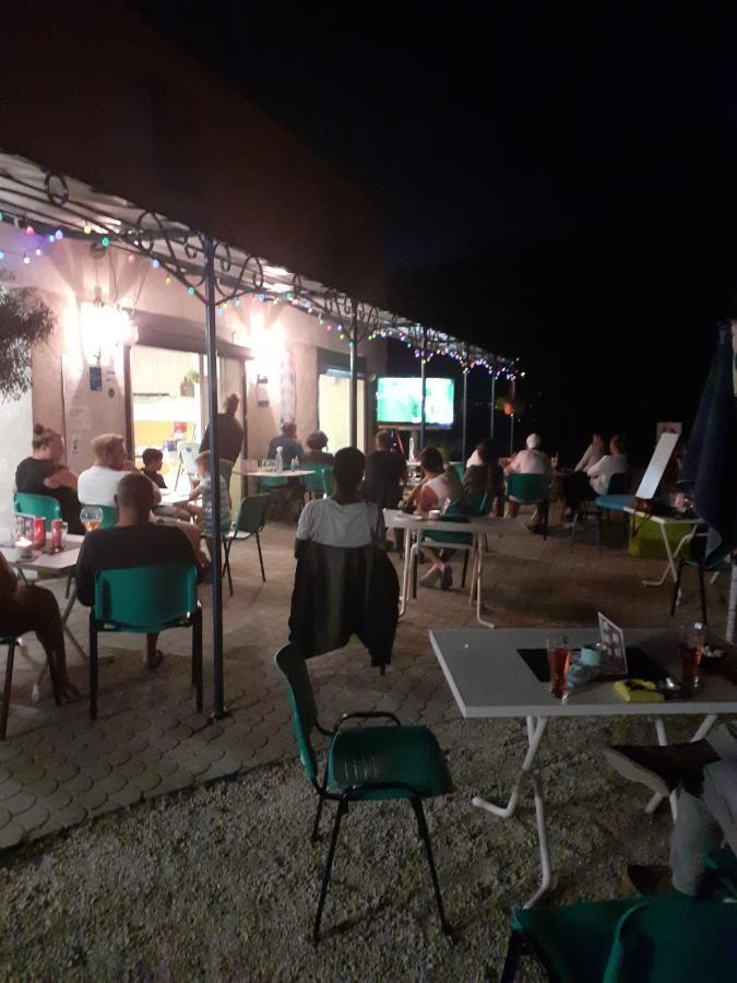 Camping Les Lavandes, Castellane Exteriér fotografie