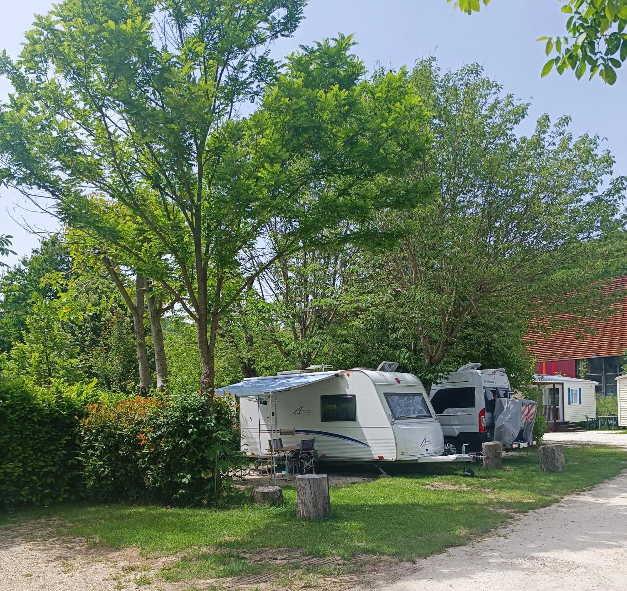 Camping Les Lavandes, Castellane Exteriér fotografie